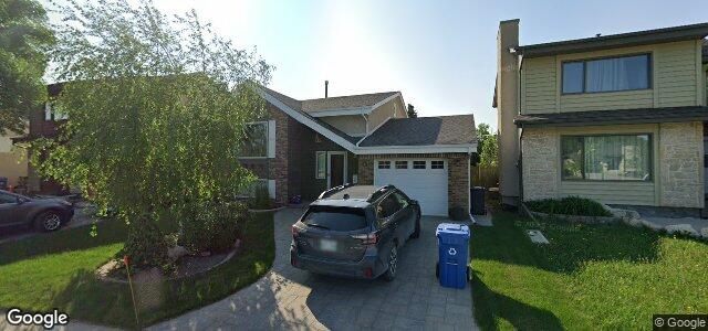 Larawan ng 895 Bairdmore Boulevard sa Winnipeg, Manitoba