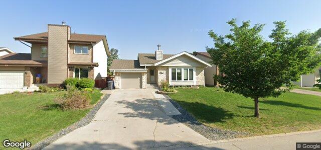 Larawan ng 9 Point West Drive sa Winnipeg, Manitoba