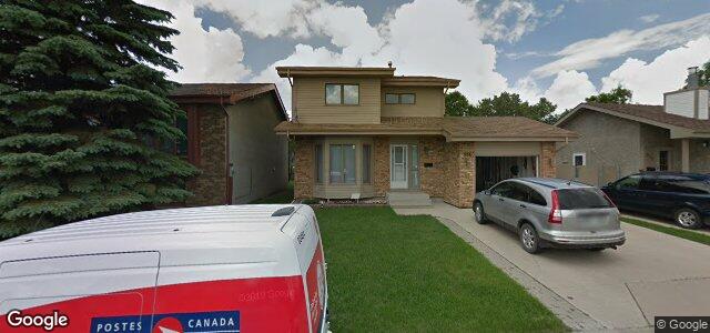 Larawan ng 904 Bairdmore Boulevard sa Winnipeg, Manitoba