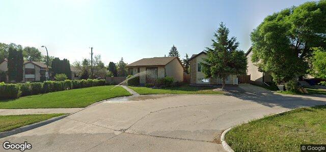 Larawan ng 907 Bairdmore Boulevard sa Winnipeg, Manitoba