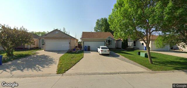 Larawan ng 92 Leon Bell Drive sa Winnipeg, Manitoba