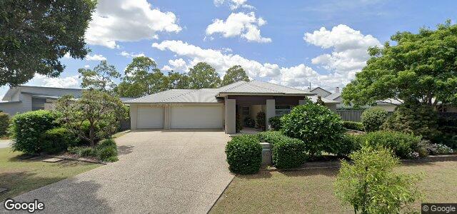 Larawan ng 96 Beaufort Crescent sa Winnipeg, Manitoba