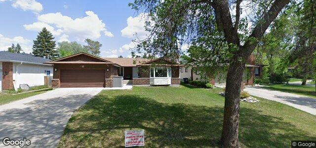 Larawan ng 98 Brentlawn Boulevard sa Winnipeg, Manitoba