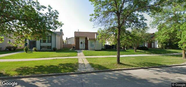 Larawan ng 989 Bairdmore Boulevard sa Winnipeg, Manitoba