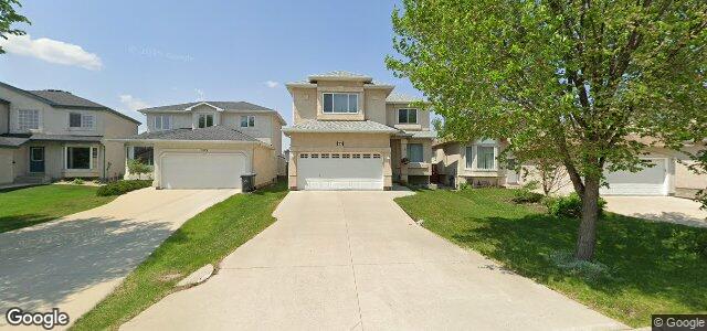 Larawan ng 99 Briarlynn Road sa Winnipeg, Manitoba