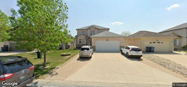 Larawan ng 99 Calderwood Bay sa Winnipeg, Manitoba