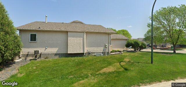 Larawan ng 99 Dalemore Lane sa Winnipeg, Manitoba