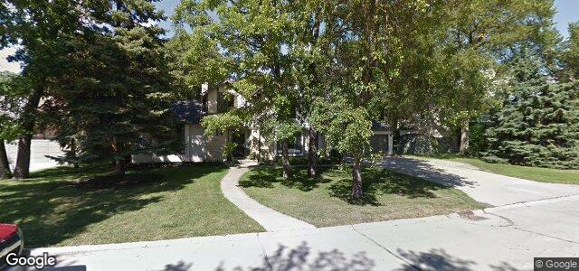 Photo of 11 Shenfield Road in Winnipeg, Manitoba