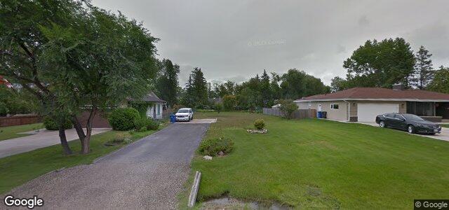 Larawan ng 15 Oakdale Drive sa Winnipeg, Manitoba