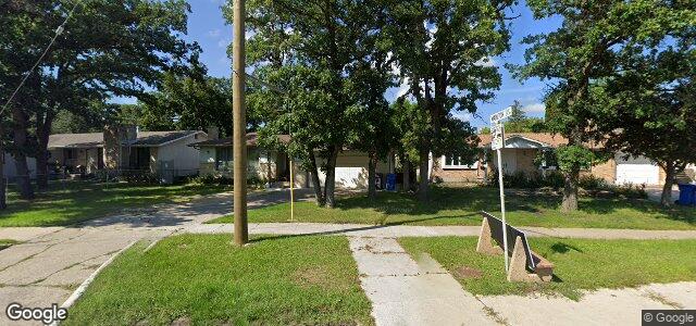 Larawan ng 4329 Roblin Boulevard sa Winnipeg, Manitoba
