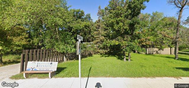 Larawan ng 4599 Roblin Boulevard sa Winnipeg, Manitoba