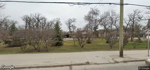 Larawan ng 4701 Roblin Boulevard sa Winnipeg, Manitoba