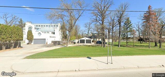 Larawan ng 4719 Roblin Boulevard sa Winnipeg, Manitoba