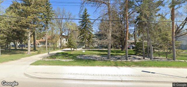 Larawan ng 4917 Roblin Boulevard sa Winnipeg, Manitoba