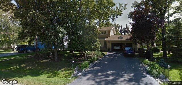 Larawan ng 50 Bishop'S Lane sa Winnipeg, Manitoba