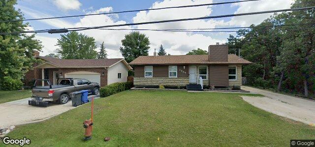 1003 Charleswood Road（加拿大曼尼托巴省温尼伯市）房屋照片