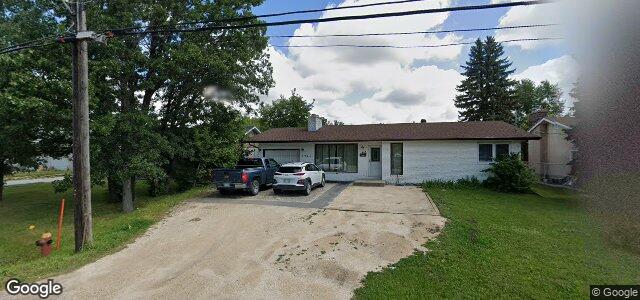 1023 Charleswood Road（加拿大曼尼托巴省温尼伯市）房屋照片