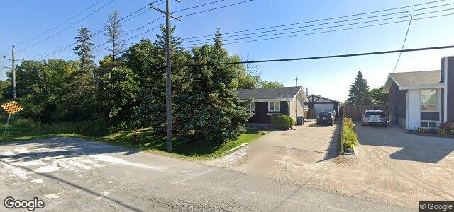 Larawan ng 1103 Charleswood Road sa Winnipeg, Manitoba