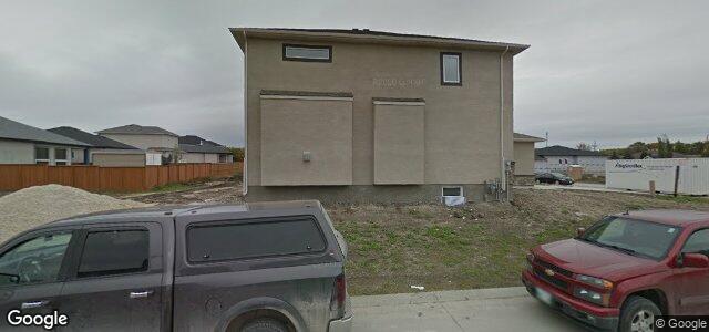 Larawan ng 111 Hofsted Drive sa Winnipeg, Manitoba