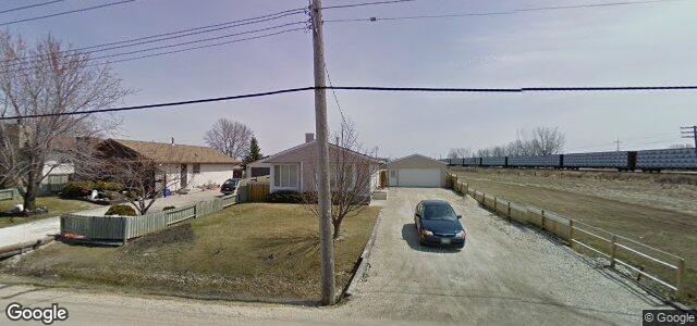 Larawan ng 1127 Charleswood Road sa Winnipeg, Manitoba