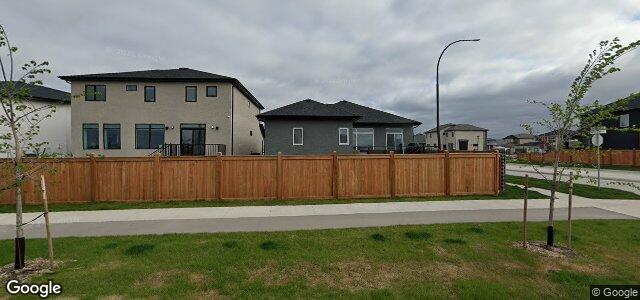 Larawan ng 135 Creemans Crescent sa Winnipeg, Manitoba