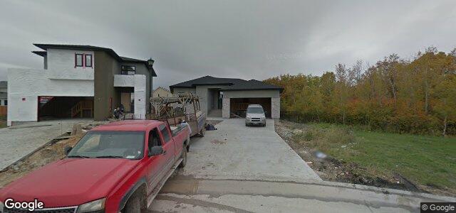 Larawan ng 135 Hofsted Drive sa Winnipeg, Manitoba