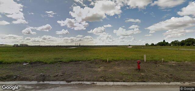 Larawan ng 2 Joynson Crescent sa Winnipeg, Manitoba