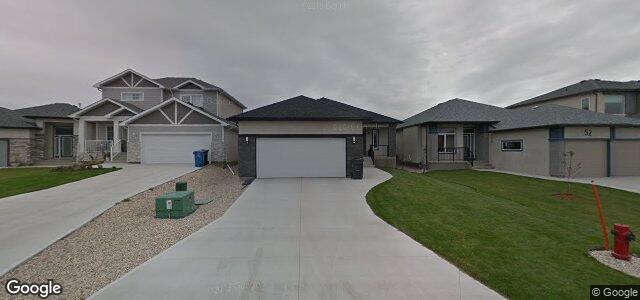 Larawan ng 48 Singleton Court sa Winnipeg, Manitoba
