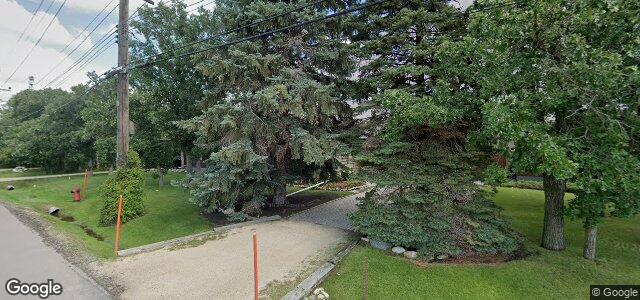 Larawan ng 987 Charleswood Road sa Winnipeg, Manitoba