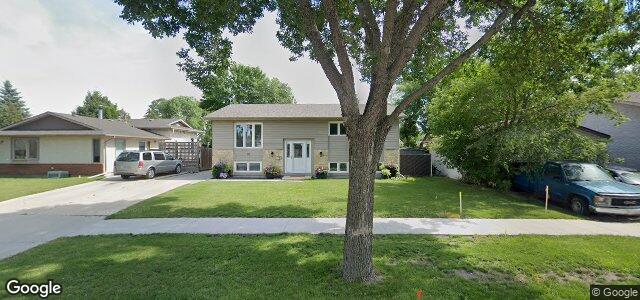 Larawan ng 10 Chornick Drive sa Winnipeg, Manitoba