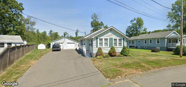 Larawan ng 10 Mildred Street sa Winnipeg, Manitoba