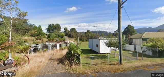 Larawan ng 10 Peters Street sa Winnipeg, Manitoba