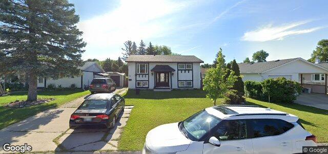 Larawan ng 10 Tranquility Cove sa Winnipeg, Manitoba