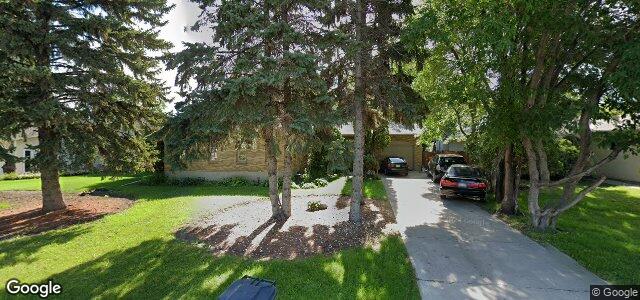 Larawan ng 10 Wiebe'S Drive sa Winnipeg, Manitoba