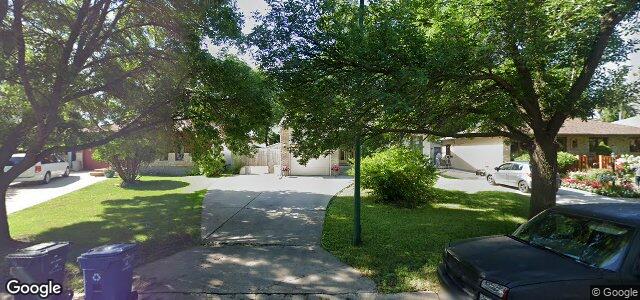 Larawan ng 102 Leatherwood Crescent sa Winnipeg, Manitoba