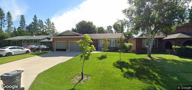 Larawan ng 104 Uxbridge Road N sa Winnipeg, Manitoba