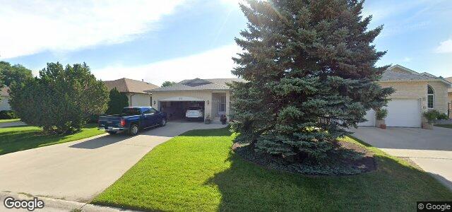 Larawan ng 11 Chernichan Drive sa Winnipeg, Manitoba