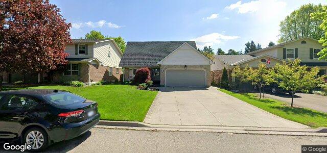 Larawan ng 11 Parkway Place sa Winnipeg, Manitoba