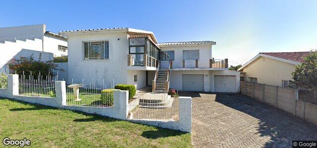 Larawan ng 11 Peters Street sa Winnipeg, Manitoba