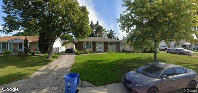 Larawan ng 111 Morningmead Walk sa Winnipeg, Manitoba