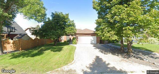 Larawan ng 115 Uxbridge Road N sa Winnipeg, Manitoba