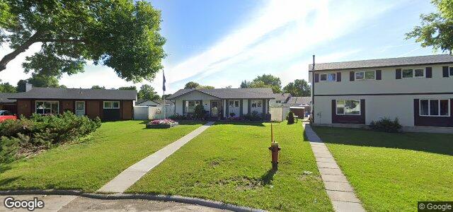 Larawan ng 125 Summerfield Way sa Winnipeg, Manitoba