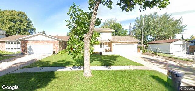 Larawan ng 127 Pentland Street sa Winnipeg, Manitoba