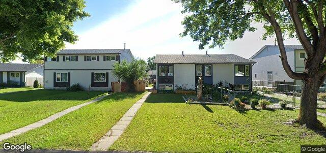 Larawan ng 135 Summerfield Way sa Winnipeg, Manitoba