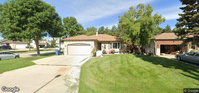 Larawan ng 14 Chernichan Drive sa Winnipeg, Manitoba