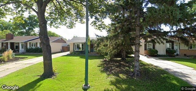 Larawan ng 14 Mornefortune Crescent sa Winnipeg, Manitoba