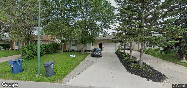 Larawan ng 14 Springlea Path sa Winnipeg, Manitoba