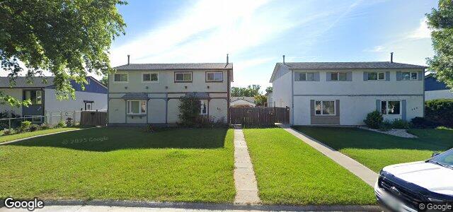 Larawan ng 143 Summerfield Way sa Winnipeg, Manitoba