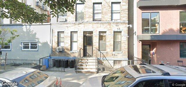 Larawan ng 15 Diamond Street sa Winnipeg, Manitoba