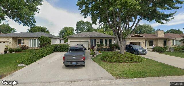 Larawan ng 152 Malcana Street sa Winnipeg, Manitoba